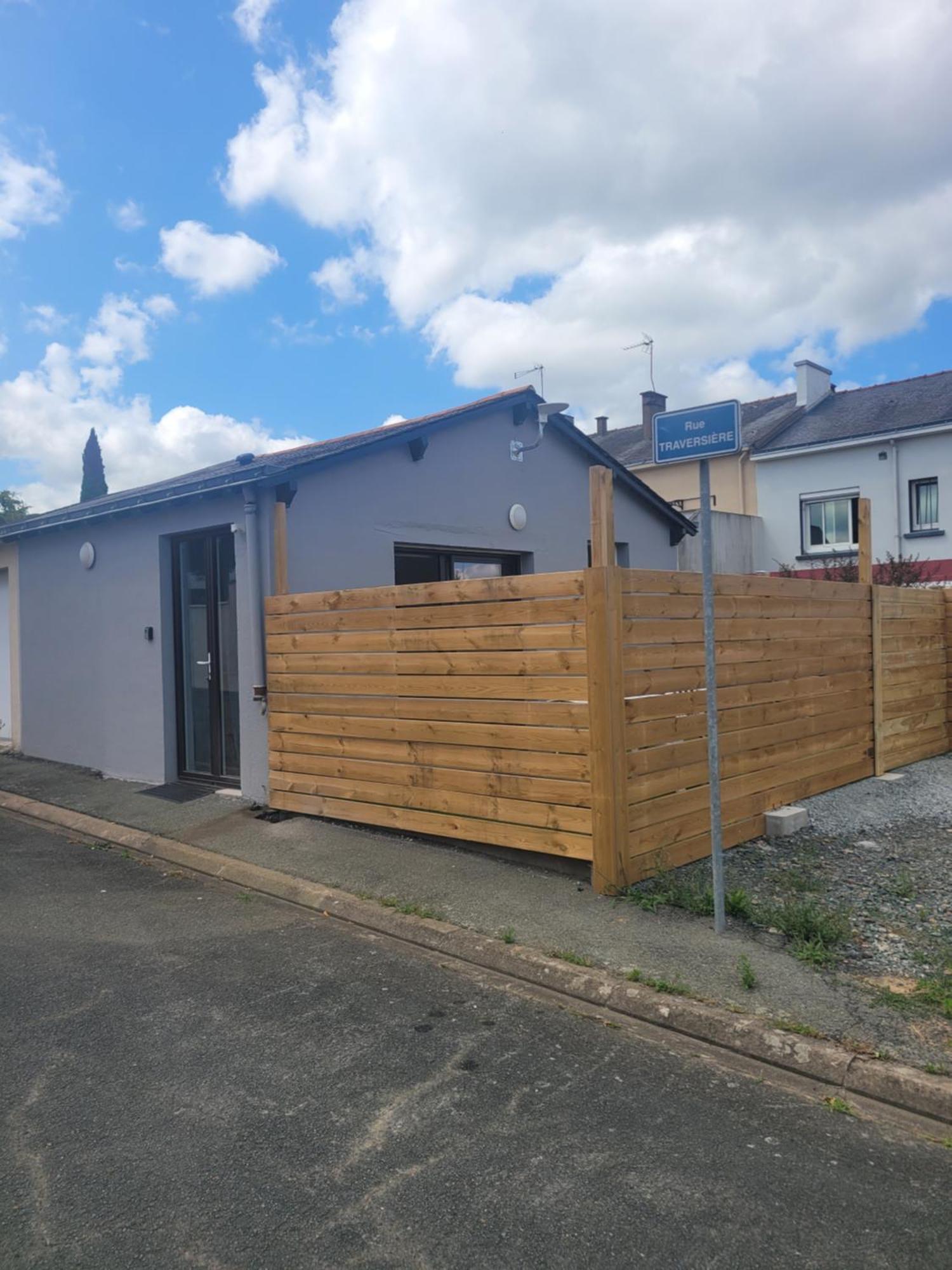 Le Studio Saint-Pierre-Montlimart Exterior foto